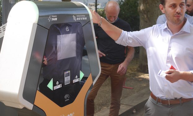 Les 2 premières bornes électriques inaugurées à Vienne sur le domaine public : 20 vont suivre…