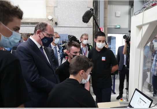 Jean Castex, premier ministre, hier, à Roussillon et à Beaurepaire, la visite en images