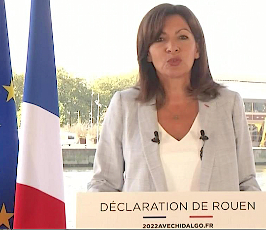 Candidate à la présidence de la République, Anne Hidalgo présente vendredi matin à Chasse-sur-Rhône