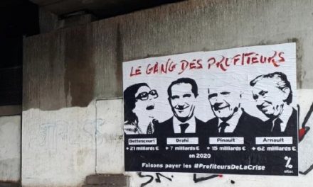Affiche géante à Vienne pour dénoncer “les profiteurs de la crise”