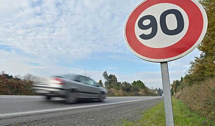 Jean-Pierre Barbier annonce un retour aux 90 km/h sur les routes de l’Isère