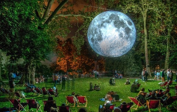 Notamment dans les parcs, Lyon vise cette année une Fête des Lumières particulièrement éclatante