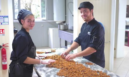 Le Pays Viennois compte une nouvelle chocolaterie : Basile et Téa, installés à Pont-Evêque