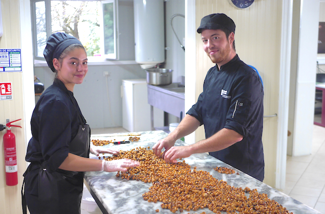 Le Pays Viennois compte une nouvelle chocolaterie : Basile et Téa, installés à Pont-Evêque