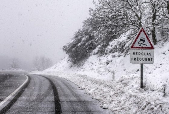 L&rsquo;hiver arrive : les premiers flocons de neige annoncés dès ce soir vers 400/500 mètres