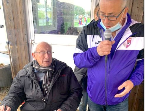 Football : l&rsquo;US Reventin fête son 500ème licencié, Georges Coutzach, 95 ans…