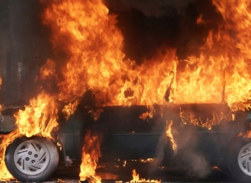 Ce que l’on sait de la voiture en feu mystère de l’A7, dimanche à Chasse-sur-Rhône