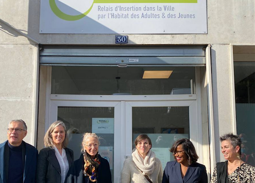 Centre de prise en charge des auteurs de violences conjugales à Vienne : 2 sénateurs interpellent le ministre