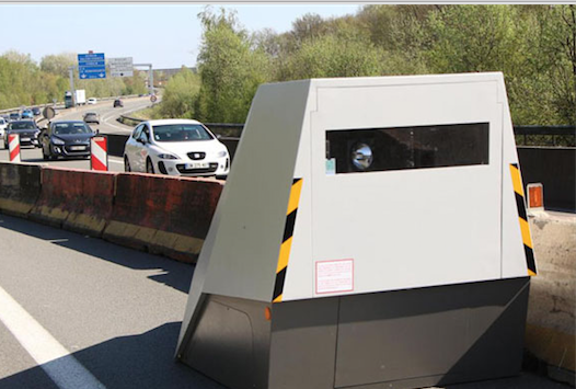 Un radar chantier installé depuis mercredi sur l’A7 à hauteur de Sérézin-du-Rhône, au nord de Vienne