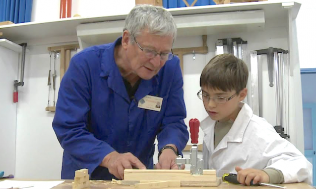 Réunion publique, le 24 mai : une nouvelle association d&rsquo;initiation aux métiers manuels, “l&rsquo;outil en main” créée à Vienne