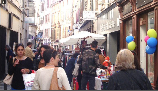 Grande braderie de 80 commerçants, animations : les “2J” démarrent ce matin, 9 heures à Vienne…