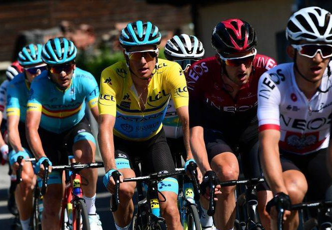 La ville sera coupée en deux cet après-midi là : le Tour de France traversera Vienne le vendredi 15 juillet