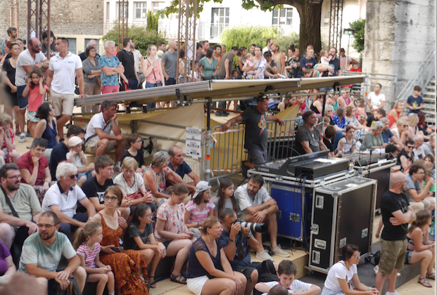 Beaucoup de monde pour les retrouvailles avec la Fête de la Musique à Vienne :  la 40ème rugissante !