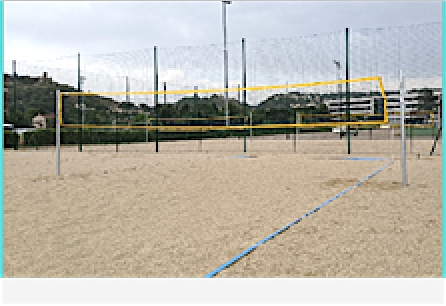 Quatre terrains inaugurés ce matin : à Saint-Romain-en-Gal… sur mer, on peut désormais jouer au Beach Volley…