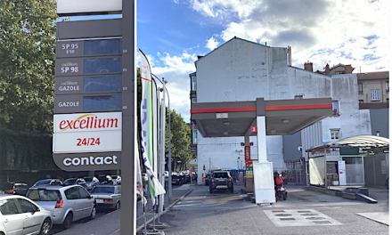 La grève à la raffinerie de Feyzin perdure, des pompes à sec. Y a-t-il un risque de pénurie de carburants à Vienne ?