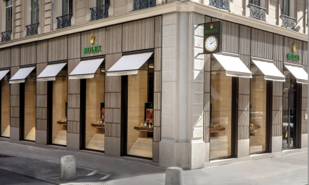 Luxe : en très grand format, Rolex ouvre un magasin de… 200 m² dans le « Carré d’or » lyonnais