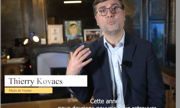 Thierry Kovacs présente  aux Viennois 30 minutes de vœux en ligne très détaillés