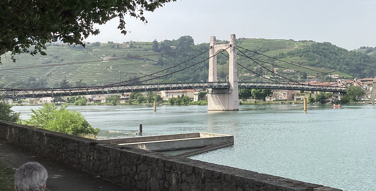 Pont de Condrieu : l’enquête publique lancée aujourd’hui pour savoir quel (s) nouveau (x) pont(s) construire. Mais il va falloir s’armer de patience…