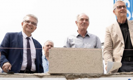 Oyonnair, une société spécialisée dans le transport sanitaire d’une cinquantaine de salariés s’installe à l’aéroport de Saint-Étienne de-Saint-Geoirs