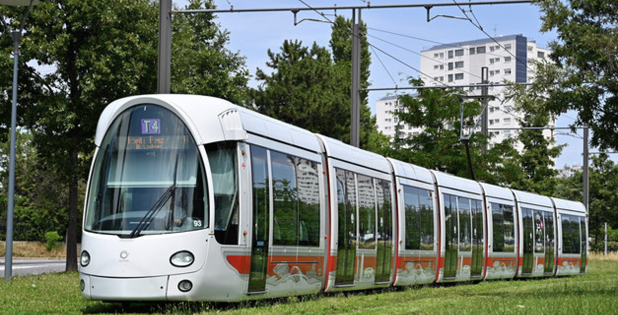 Quatre conducteurs état de choc-Violences urbaines : les bus et trams à l’arrêt à partir de ce vendredi… 20 h  dans la métropole lyonnaise