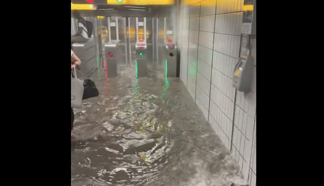 Station de métro sous les eaux, un mois de pluie en deux heures : méga-orage sur Lyon samedi soir