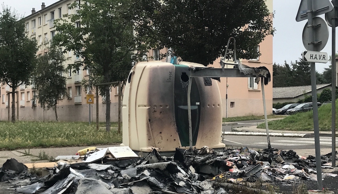 Vienne rattrapée par les violences urbaines la nuit dernière. Thierry Kovacs tient une réunion de crise en mairie