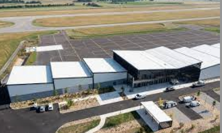 La 1/2 du trafic de l’aéroport ! Inauguration des nouveaux bâtiments de l’Ecole de l’Aviation Civile à St-Etienne-de-Saint-Geoirs