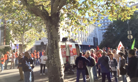 Les troupes étaient trop maigres : la manifestation dans les rues de Vienne se mue en un simple rassemblement