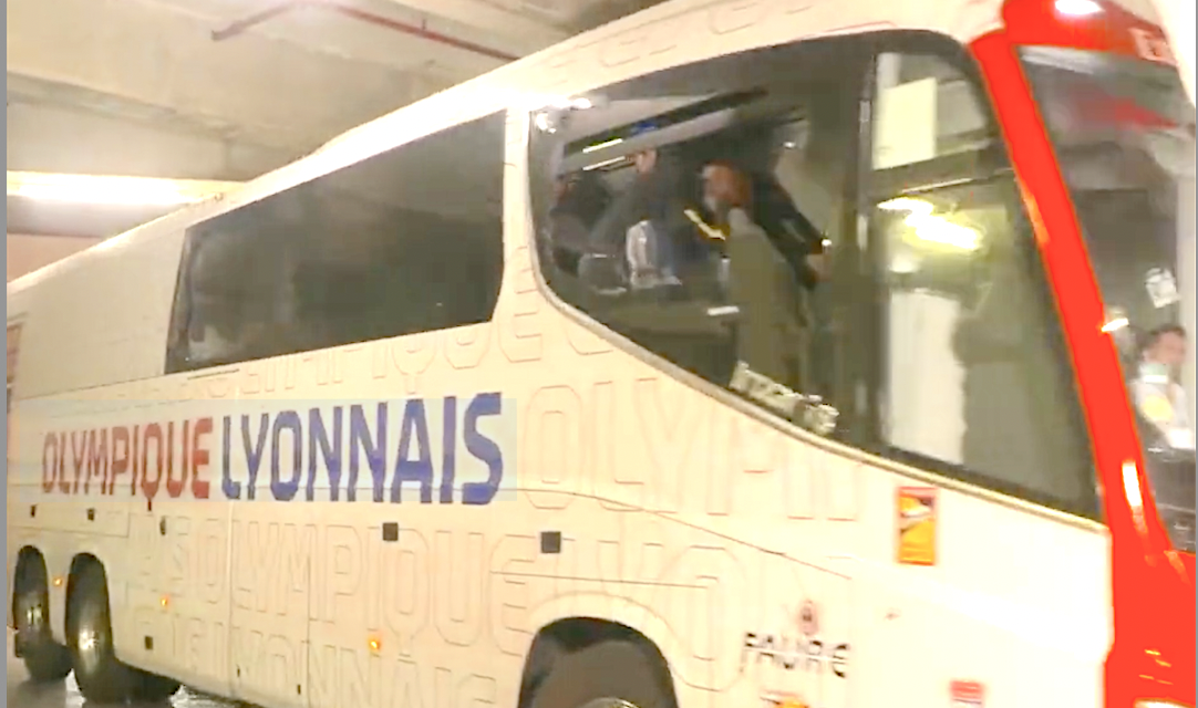 Ligue1-La rencontre OL-OM au Stade vélodrome de Marseille : le bus lyonnais caillassé ! Le match annulé et reporté