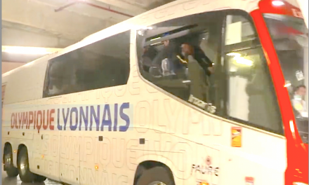 Ligue1-La rencontre OL-OM au Stade vélodrome de Marseille : le bus lyonnais caillassé ! Le match annulé et reporté