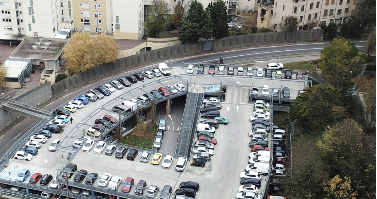 Stationnement à Vienne : pour se garer parking Centre-ancien, à partir du 1er février 2024, il faudra être abonné ou prendre un ticket à la barrière…