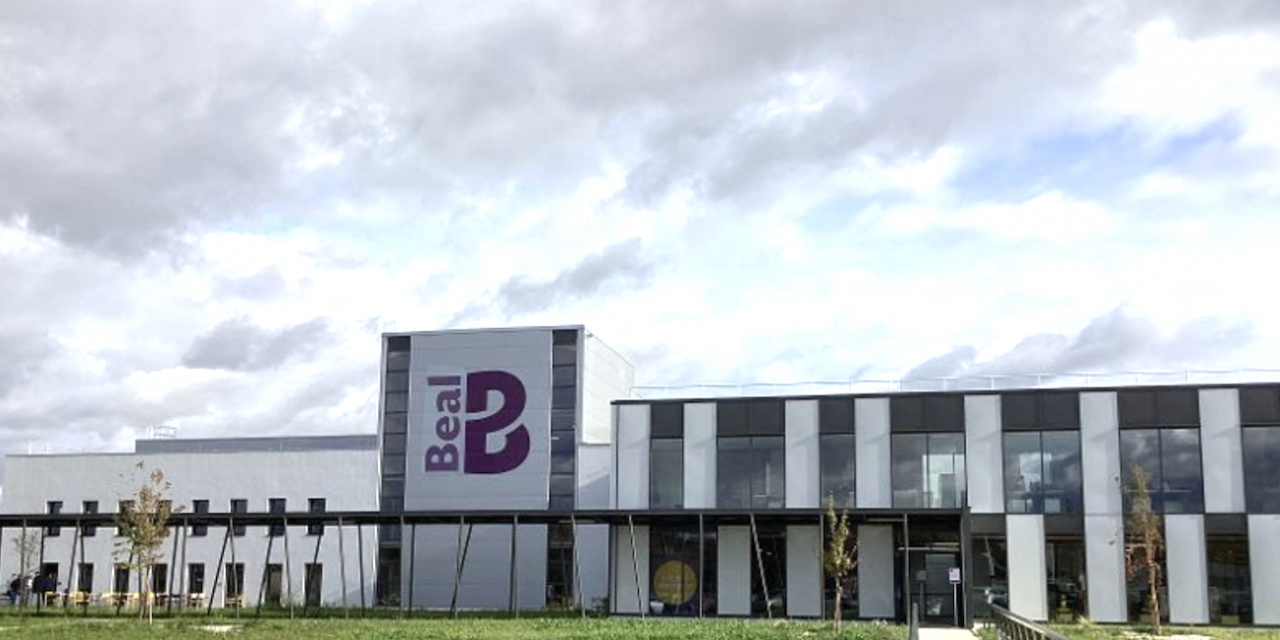 Inauguration à Pont-Evêque de l’usine Béal de 10 000 m2 : Frédéric, la 3ème génération qui fait mentir l’adage