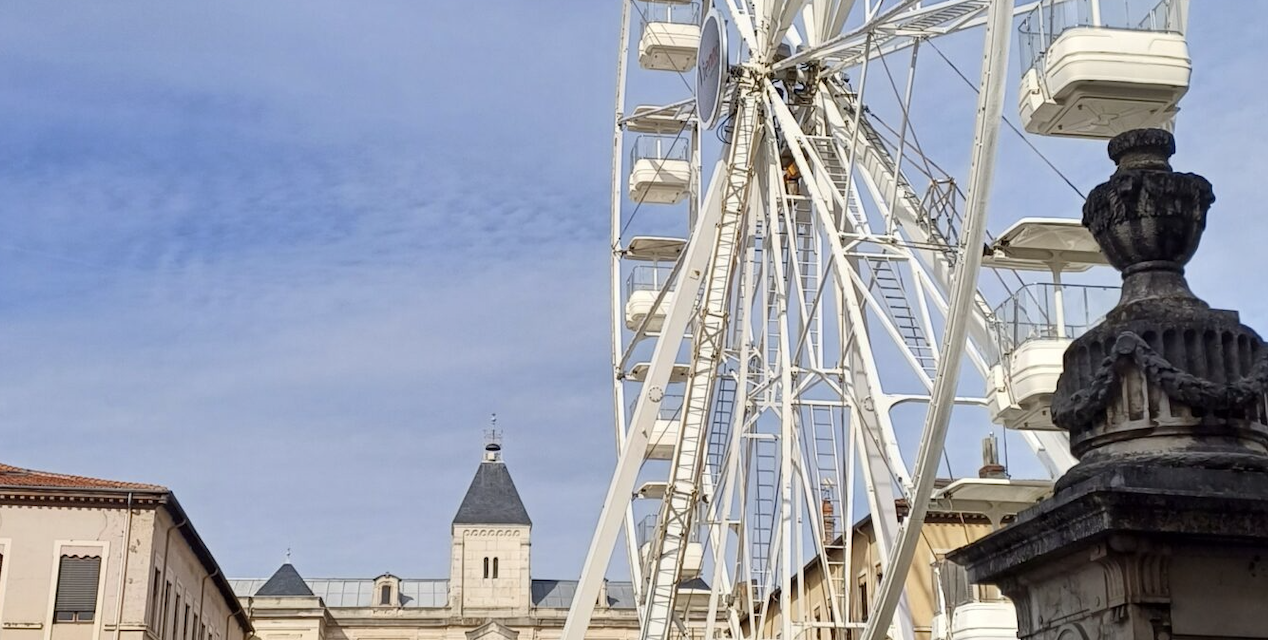 La Grande Roue présente encore une semaine à Vienne : fréquentation mitigée du fait de la météo, mais néanmoins un bilan positif pour son propriétaire