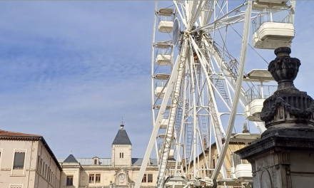 La Grande Roue présente encore une semaine à Vienne : fréquentation mitigée du fait de la météo, mais néanmoins un bilan positif pour son propriétaire