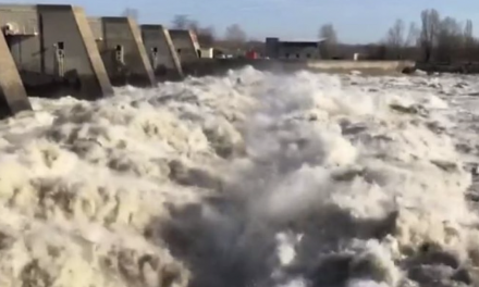 Rhône : navigation interrompue, baisse de la  production d’électricité, une crue comme on n’en avait pas vu depuis vingt ans !