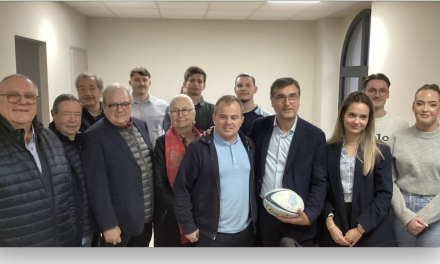 En attendant le terrain en synthétique cette année, le CS Vienne  Rugby désormais doté de nouveaux bureaux