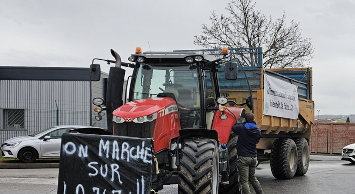 Agriculteurs en colère : ce matin, les agriculteurs entendent bloquer Vienne, le service des bus L’va suspendu