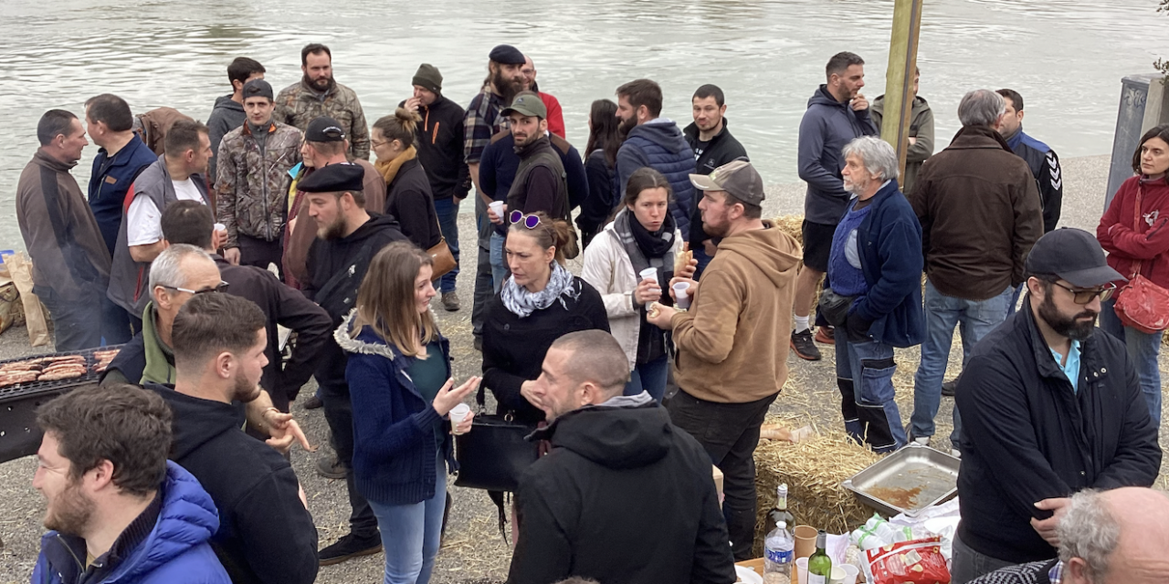 Les agriculteurs en colère n’ont finalement pas provoqué de blocage à Vienne : « C’était pacifique…pour cette fois… »