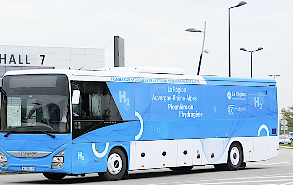 Hydrogène  en Auvergne-Rhône-Alpes : un électrolyseur annoncé à Salaise-sur-Sanne et projet d’achat de 4 cars hydrogène par Vienne Condrieu Agglomération