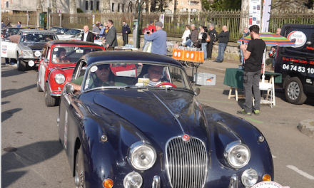 Voitures anciennes-Charbo Classic : les équipages feront étape place de Miremont à Vienne le 22 mars