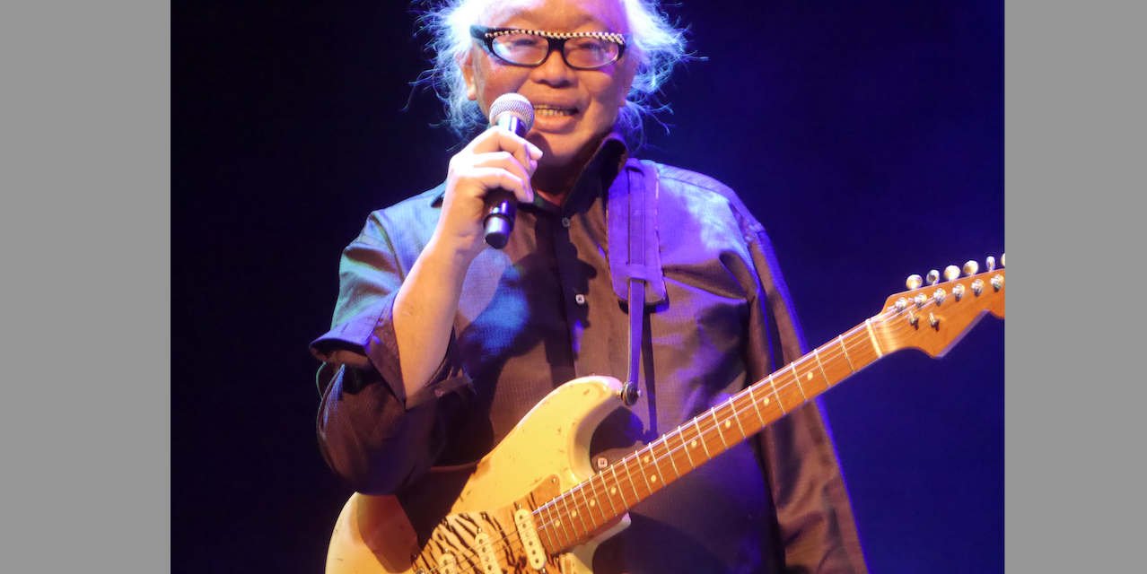 En résidence avec master class au Conservatoire de Vienne, le célèbre guitariste de Jazz Nguyên Lê en tête d’affiche d’un superbe concert au Manège