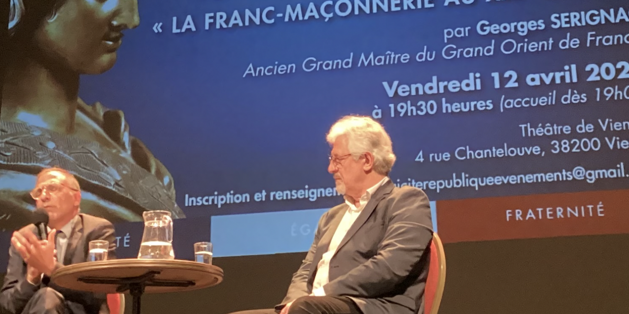 Conférence au théâtre de Vienne  : « La Franc-Maçonnerie défend les valeurs de la République »