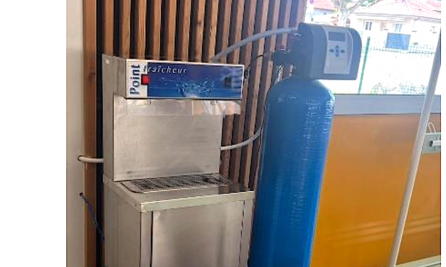 Pour répondre au scandale sanitaire : la mairie de Chasse-sur-Rhône installe des filtres anti-PFAS dans les écoles, grâce à une entreprise locale