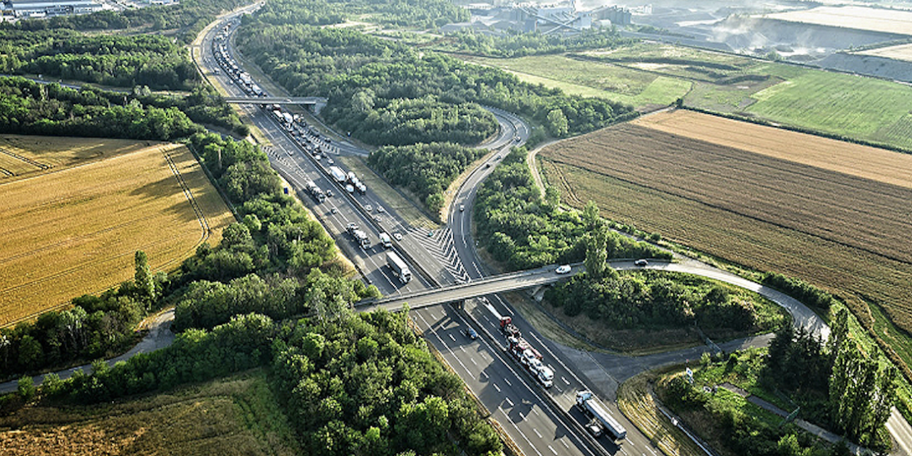 Des travaux de maintenance vont entraîner les fermetures des autoroutes A46 Sud et de l’A89, la nuit, du lundi 10 au jeudi 13 juin