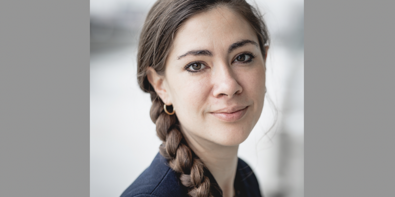 Législatives-Aurore Galves, la Viennoise « candidate mystère » de la 8ème circonscription de l’Isère se présente pour défendre…le bitcoin