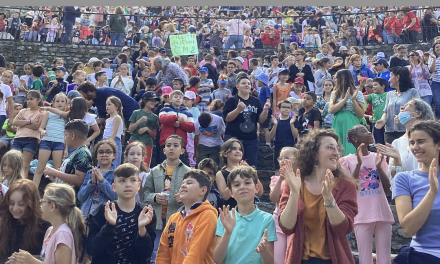 Au théâtre antique : 8 000 jeunes jazz fans lancent les 1ères notes de Jazz à Vienne avec le Brésilien Joao Selva
