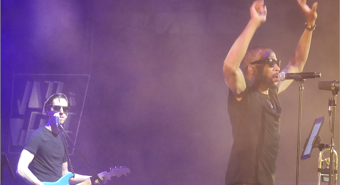 Jazz à Vienne-4 000 festivaliers pour groover avec un Trombone Shorty toujours aussi survitaminé