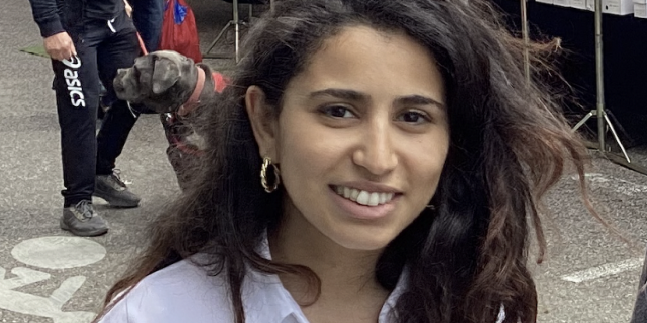 Hanane Mansouri est élue à 23 ans députée de la 8ème circonscription de l’Isère avec 54,10 % des voix