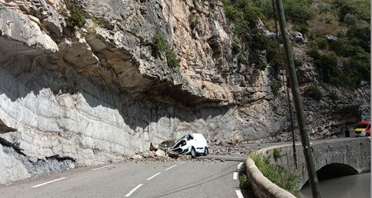 Une Nord-Iséroise de 63 ans tuée suite  à éboulement de rochers sur une route départementale de la Drôme