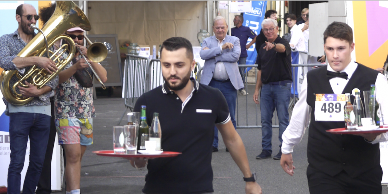 Départ en début d’après-midi de la Course des garçons de café qui s’élancera de la place de l’hôtel-de-ville de Vienne